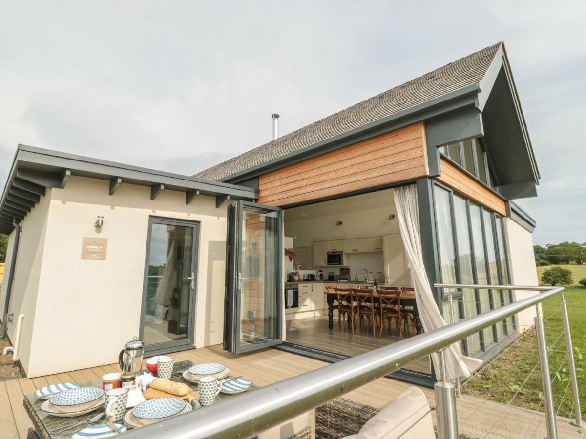 Cowslip Villa Bamburgh Exterior photo